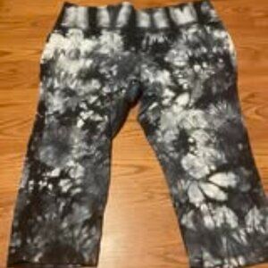 Livi Workout Pants